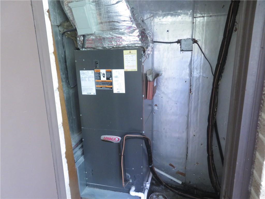 101 Piper Lane, Unit 101 Butler, PA 16001 - Photo 15 of 17 HVAC - Heat Pump