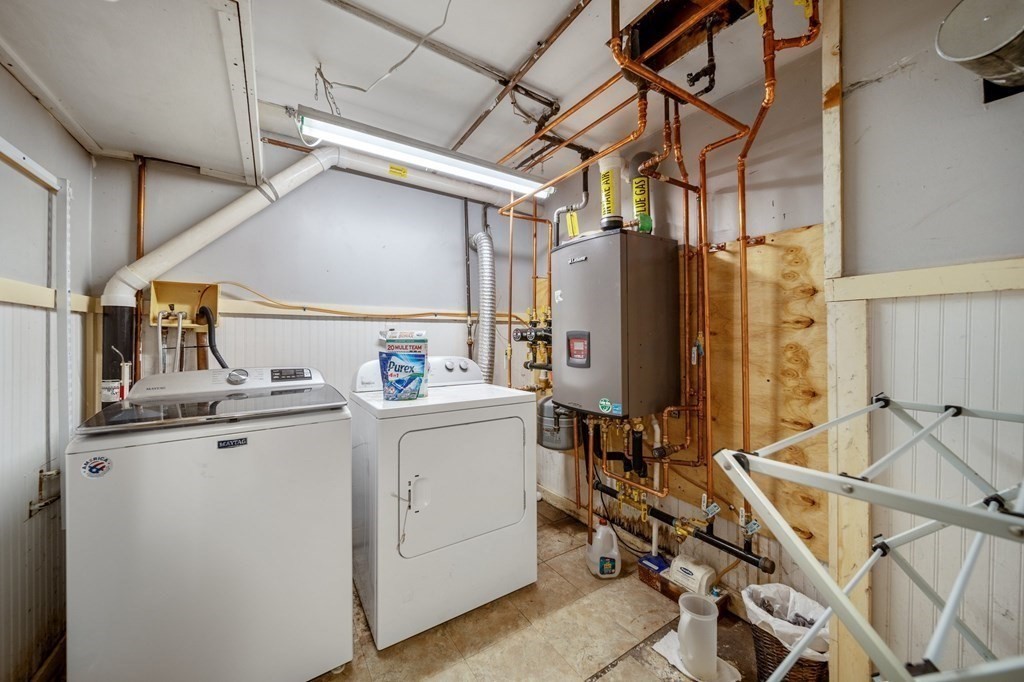 9 Bailey Lane Georgetown, MA 01833 - Photo 31 of 42 a view of utility room