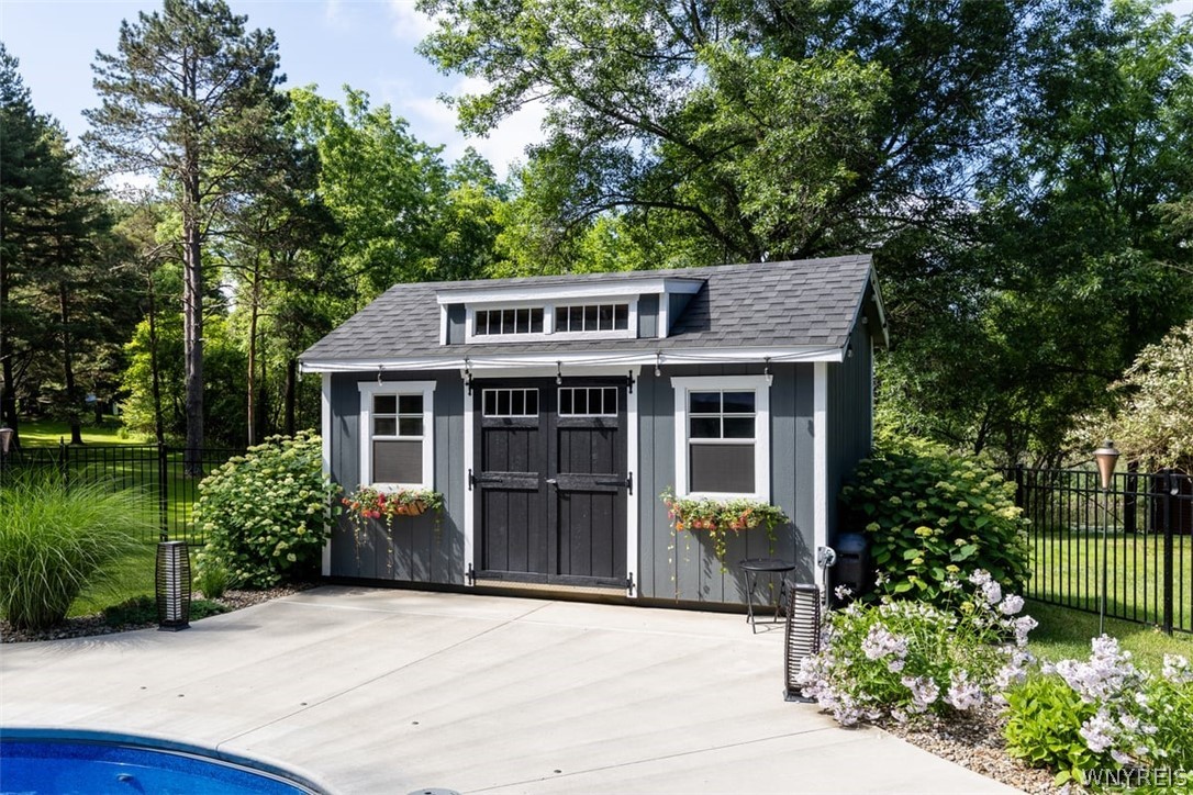 7217 Quaker Road Orchard Park, NY 14127 - Photo 21 of 25 Shed