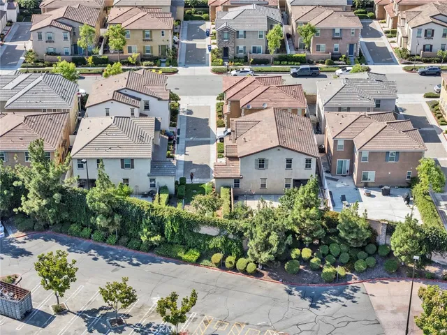 $865,000 | 209 West Via Rua Flores, Ontario, CA 91762