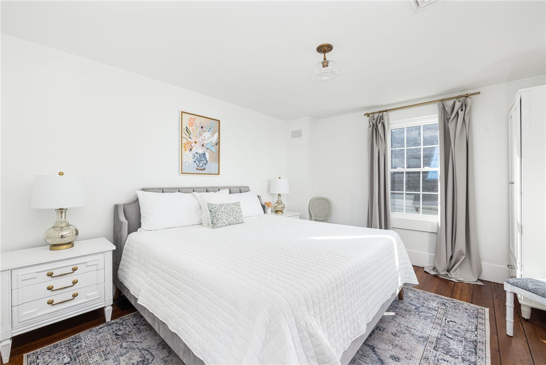 17 Old Beach Road Newport, RI 02840 - Photo 21 of 43