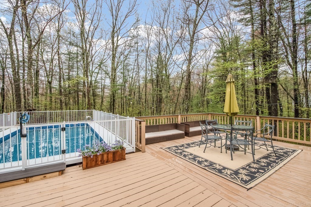 86 Frye Road Bolton, MA 01740 - Photo 40 of 42