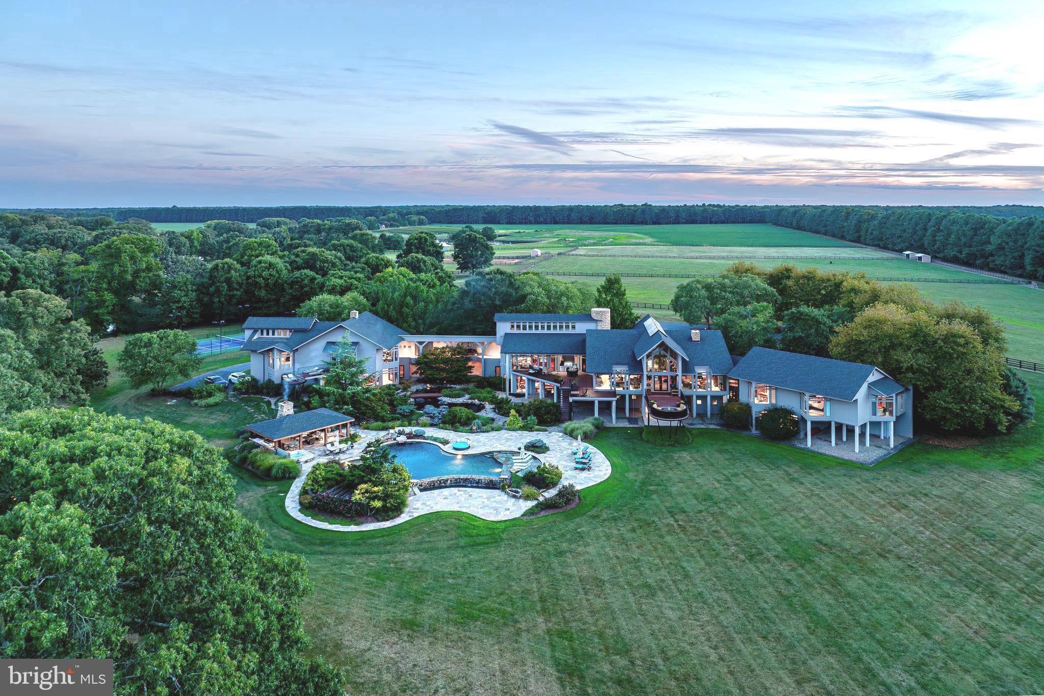 350 Acres of Unrivaled Splendor