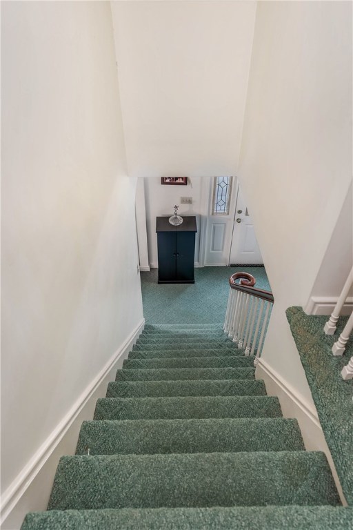 24 New Clark Road Cumberland, RI 02864 - Photo 12 of 24