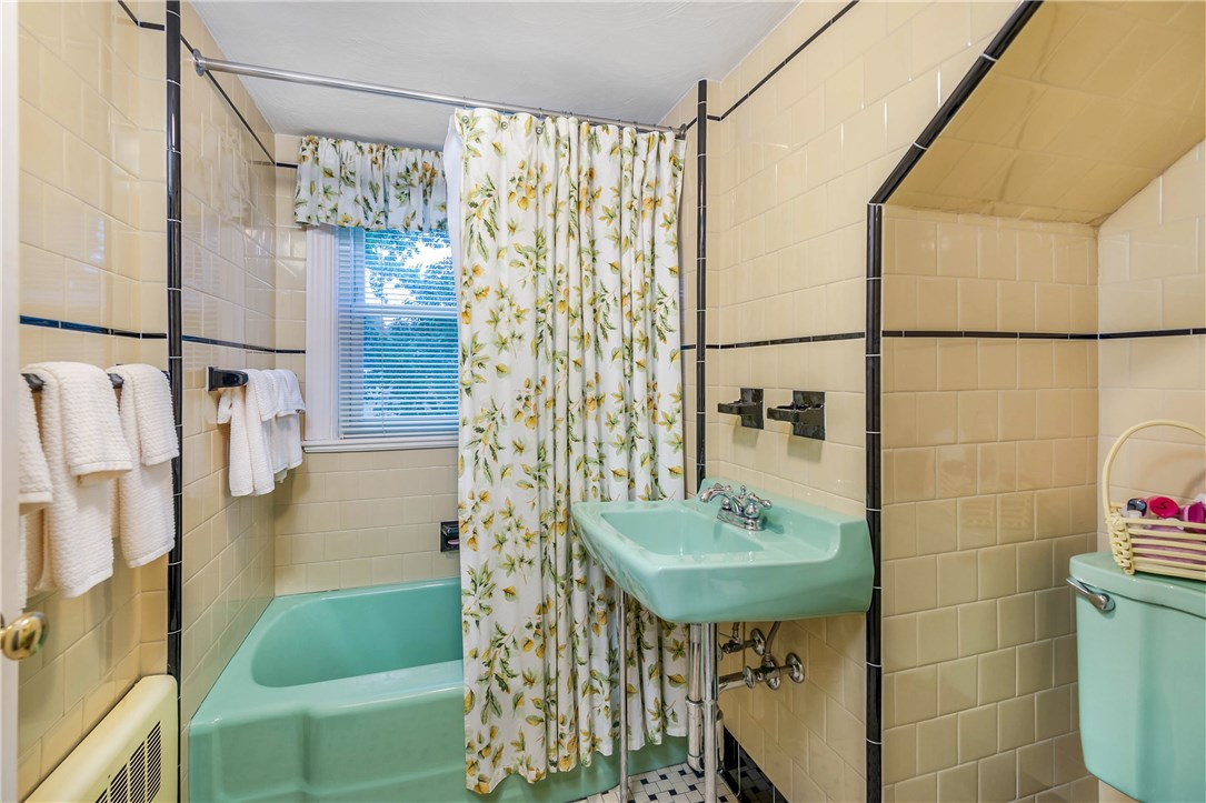 24 New Clark Road Cumberland, RI 02864 - Photo 15 of 24