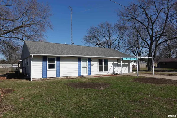 $120,000 | 1281 Russell Avenue, Galesburg, IL 61401
