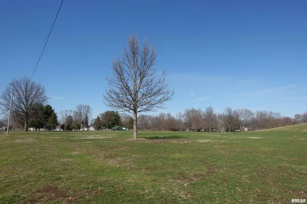 $120,000 | 1281 Russell Avenue, Galesburg, IL 61401