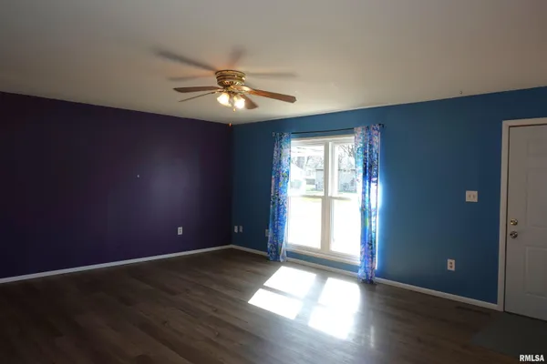 $120,000 | 1281 Russell Avenue, Galesburg, IL 61401