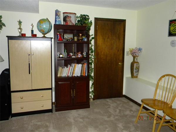 21 Southgate Road Franklin, MA 02038 - Photo 11 of 14 Gallery Image 11