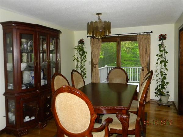 21 Southgate Road Franklin, MA 02038 - Photo 6 of 14 Gallery Image 6