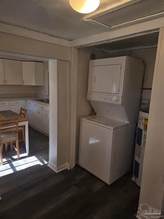 $1,295 | 6111 Lebanon Lane, Unit 2, Pensacola, FL 32504