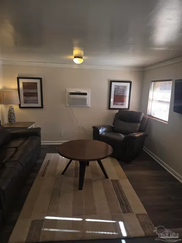 $1,050 | 6111 Lebanon Lane, Unit 2, Pensacola, FL 32504