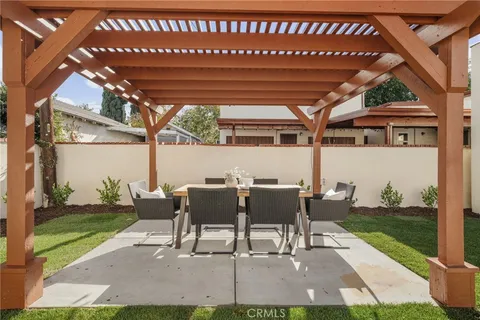 $1,498,000 | 4117 Brunswick Avenue, Atwater Village, CA 90039