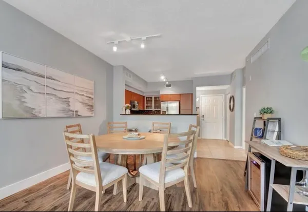 $3,000 | 804 East Windward Way, Unit 316, Lantana, FL 33462