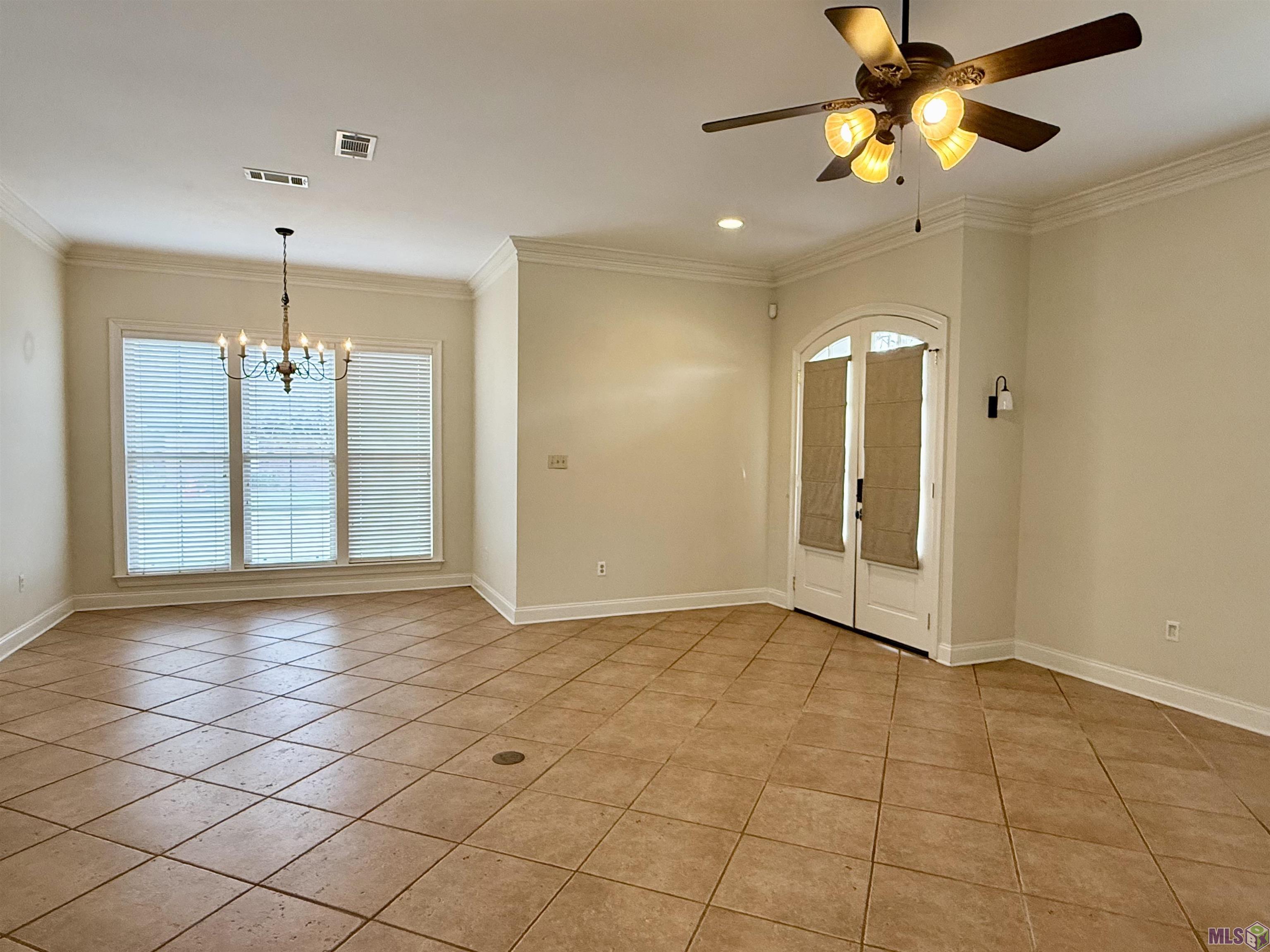 10437 Springridge Avenue St. George, LA 70810 - Photo 7 of 22 Gallery Image 7