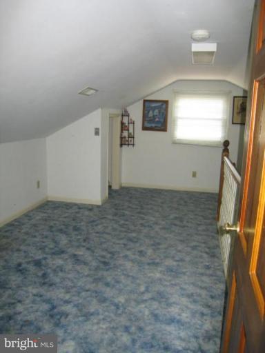 186 Brooke Road Fredericksburg, VA 22405 - Photo 11 of 16 Upper Level Sitting Room