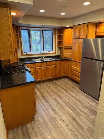 $159,900 | 428 Mercer Avenue, Decatur, IN 46733