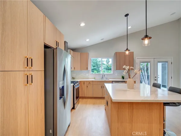 $5,700 | 17961 Martha Street, Encino, CA 91316