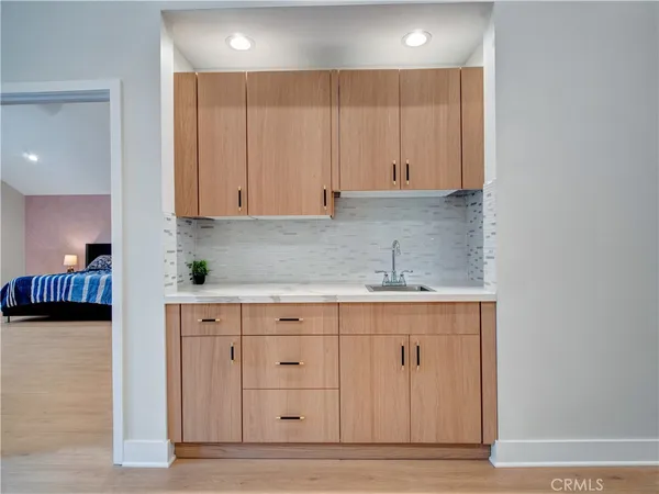 $5,700 | 17961 Martha Street, Encino, CA 91316