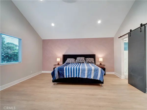 $5,700 | 17961 Martha Street, Encino, CA 91316