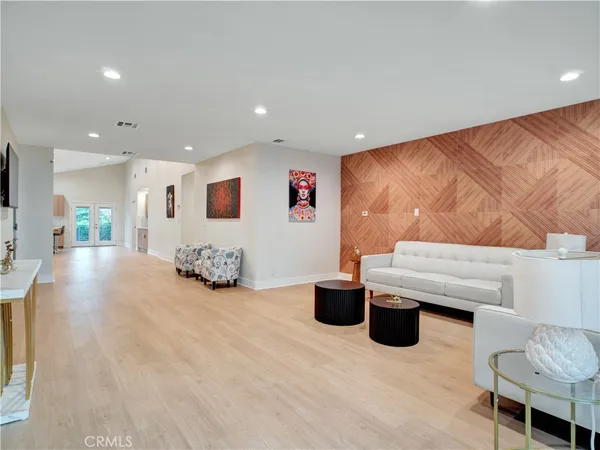 $5,700 | 17961 Martha Street, Encino, CA 91316