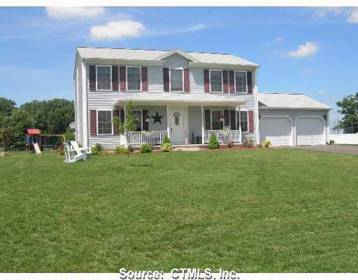 17 Broadleaf Circle Suffield, CT 06093 - Photo 1 of 1 Gallery Image 1