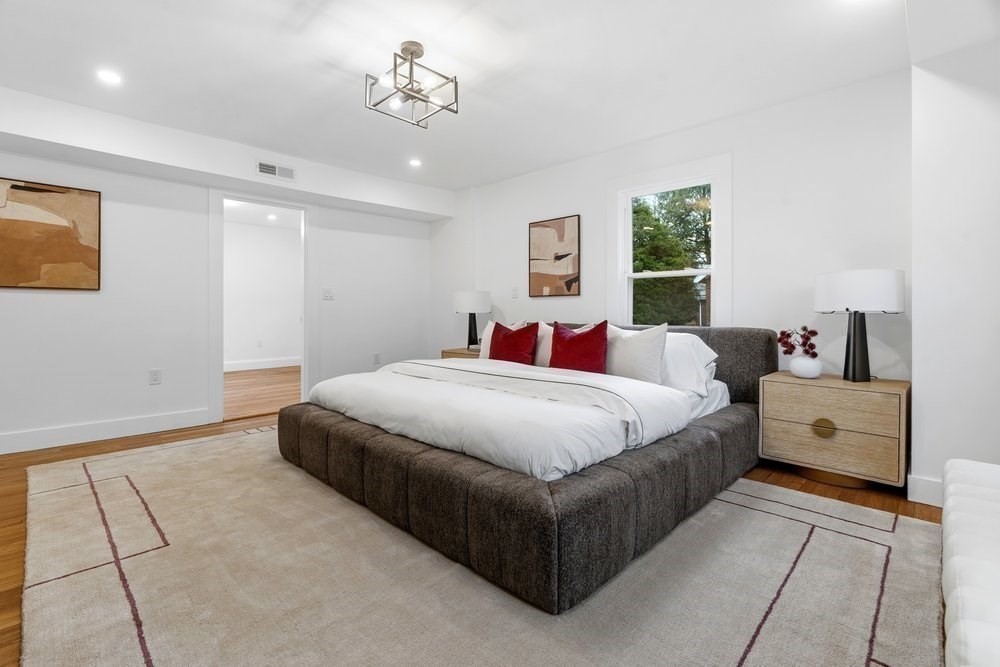 1806 Beacon Street Newton, MA 02468 - Photo 18 of 38