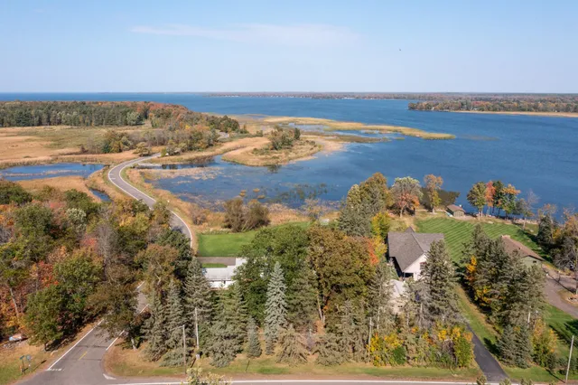$599,000 | 900 Father Hennepin Park Road, Isle, MN 56342