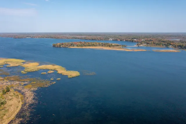 $599,000 | 900 Father Hennepin Park Road, Isle, MN 56342