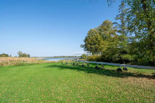 $599,000 | 900 Father Hennepin Park Road, Isle, MN 56342