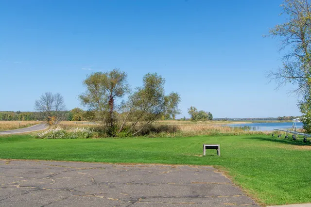 $599,000 | 900 Father Hennepin Park Road, Isle, MN 56342