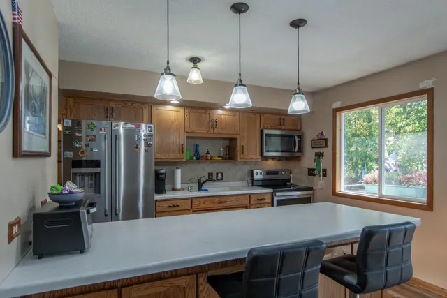 $599,000 | 900 Father Hennepin Park Road, Isle, MN 56342