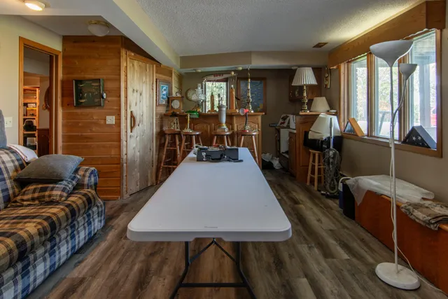 $599,000 | 900 Father Hennepin Park Road, Isle, MN 56342