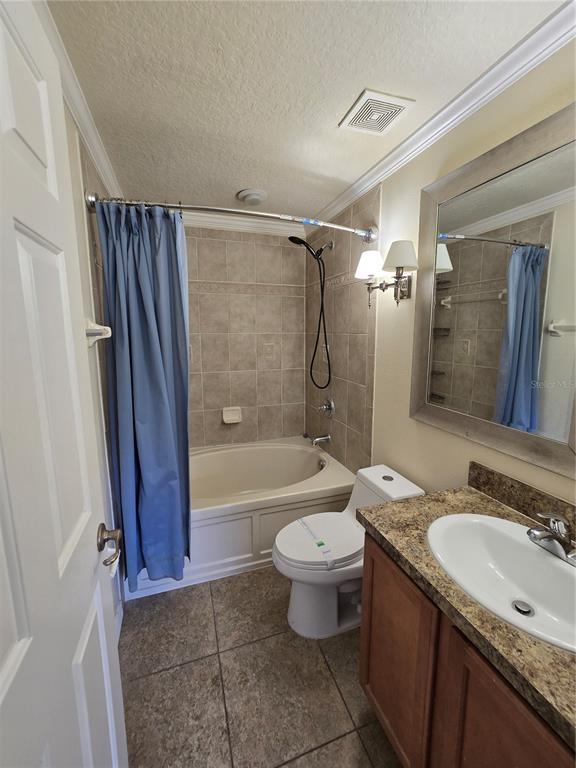 6262 Maisai Road Zephyrhills, FL 33542 - Photo 13 of 19