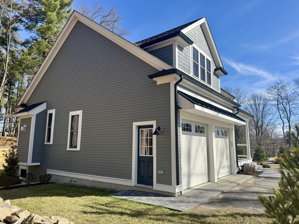 601 Salem End Road Framingham, MA 01702 - Photo 11 of 42 a backyard of a house