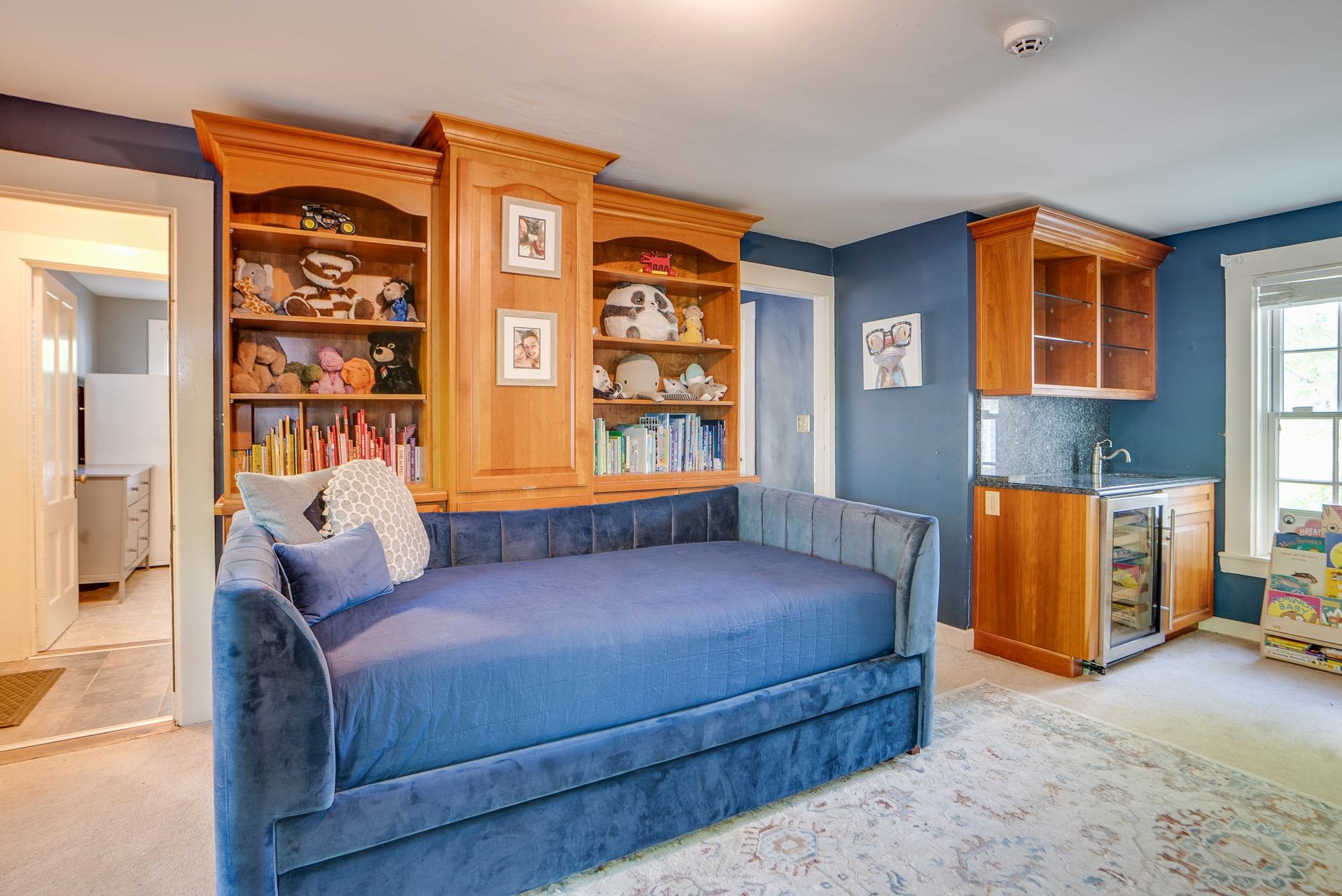 102 Jones Road Hillsborough, NH 03244 - Photo 26 of 40 Gallery Image 26