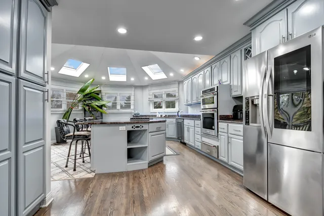 $849,873 | 16048 South Peppermill Trail, Homer Glen, IL 60491