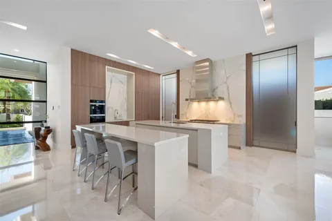 $12,999,999 | 2421 Barcelona Drive, Fort Lauderdale, FL 33301