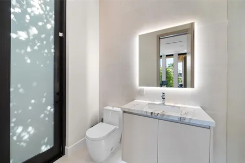 $12,999,999 | 2421 Barcelona Drive, Fort Lauderdale, FL 33301