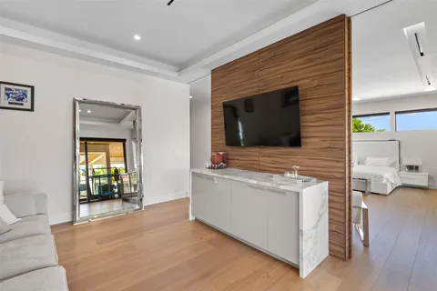 $12,999,999 | 2421 Barcelona Drive, Fort Lauderdale, FL 33301