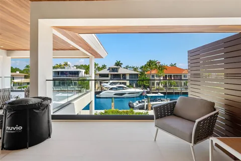 $12,999,999 | 2421 Barcelona Drive, Fort Lauderdale, FL 33301