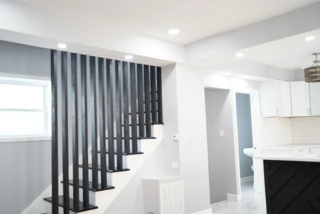 a close up view of washer