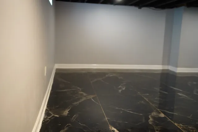 $259,000 | 8841 South Wabash Avenue, Chicago, IL 60619