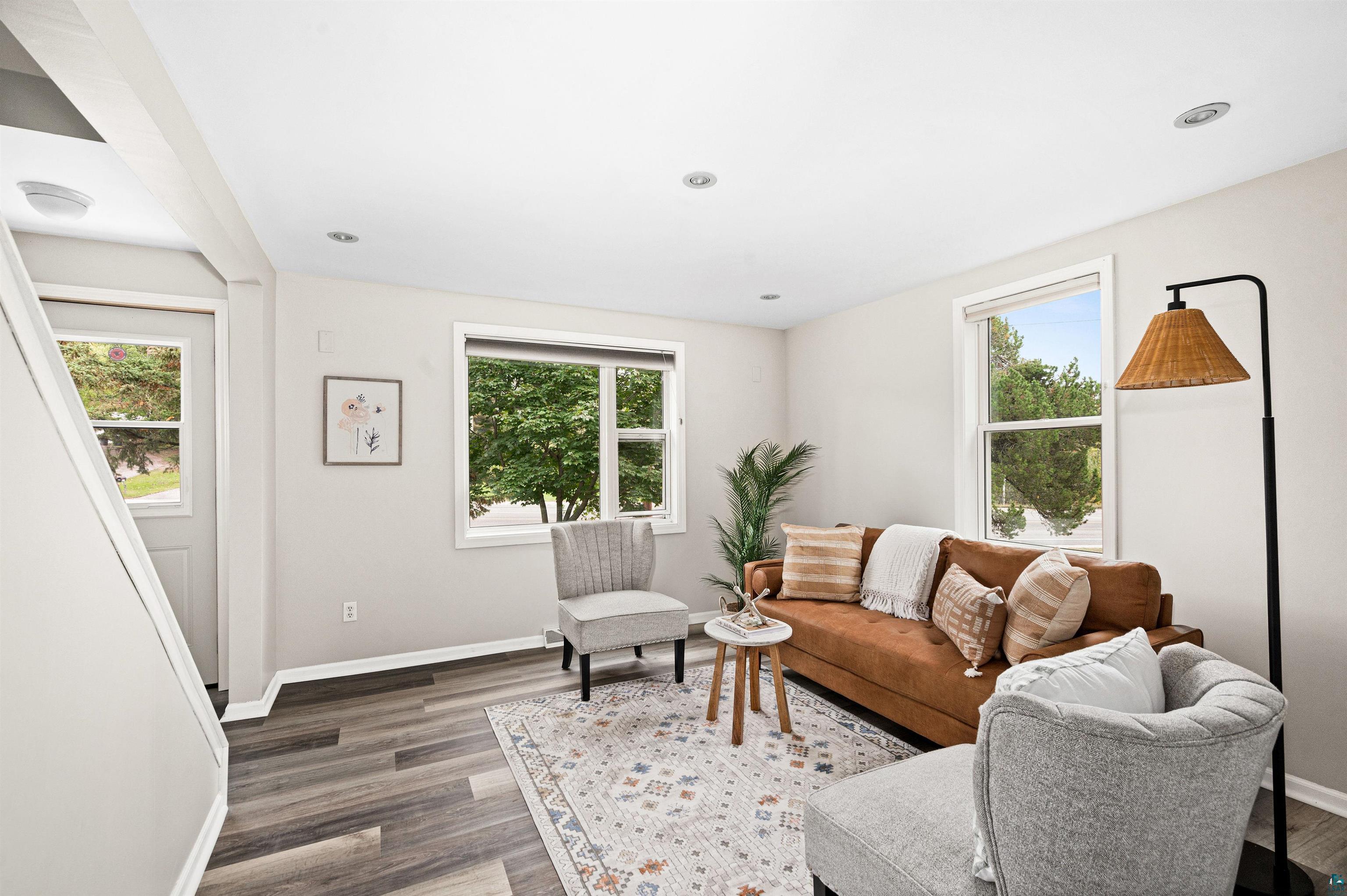 4203 Trinity Road Duluth, MN 55811 - Photo 4 of 25