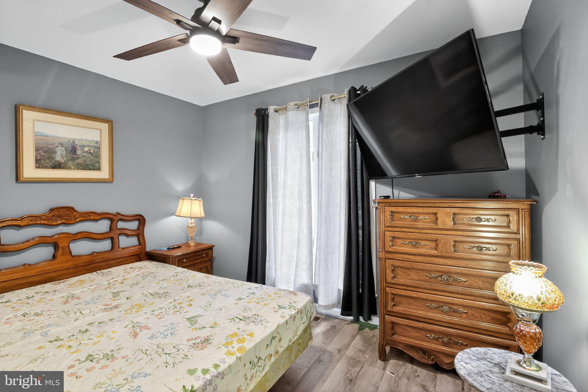 18606 Cabin Road Triangle, VA 22172 - Photo 8 of 15