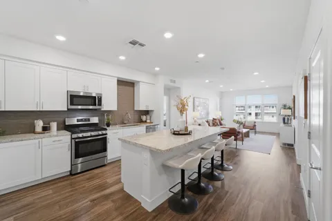 $799,000 | 5933 Sunstone Drive, Unit 410, San Jose, CA 95123