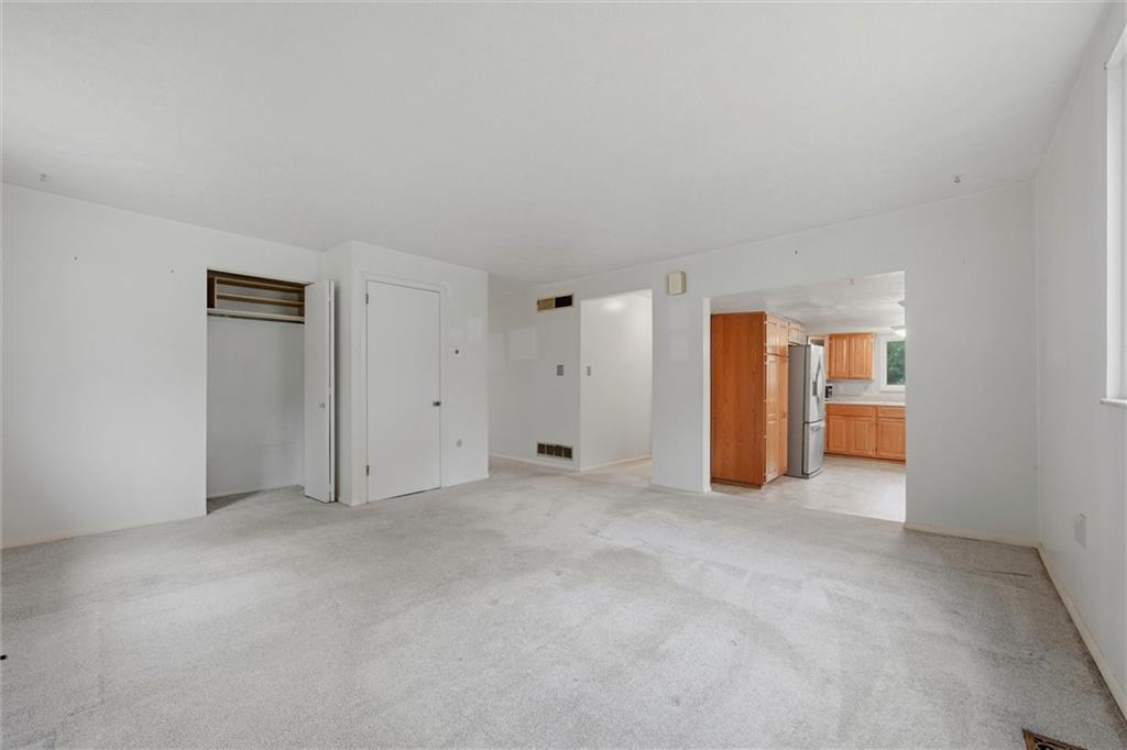 5929 Verona Road Verona, PA 15147 - Photo 17 of 35 Gallery Image 17