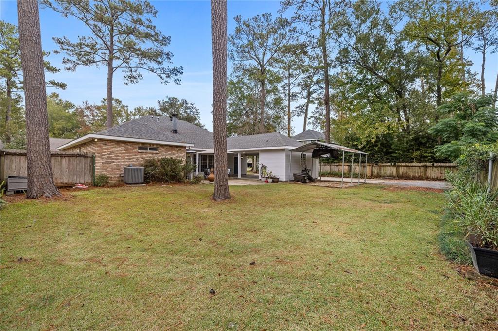 209 Trinity Lane Mandeville, LA 70471 - Photo 18 of 24