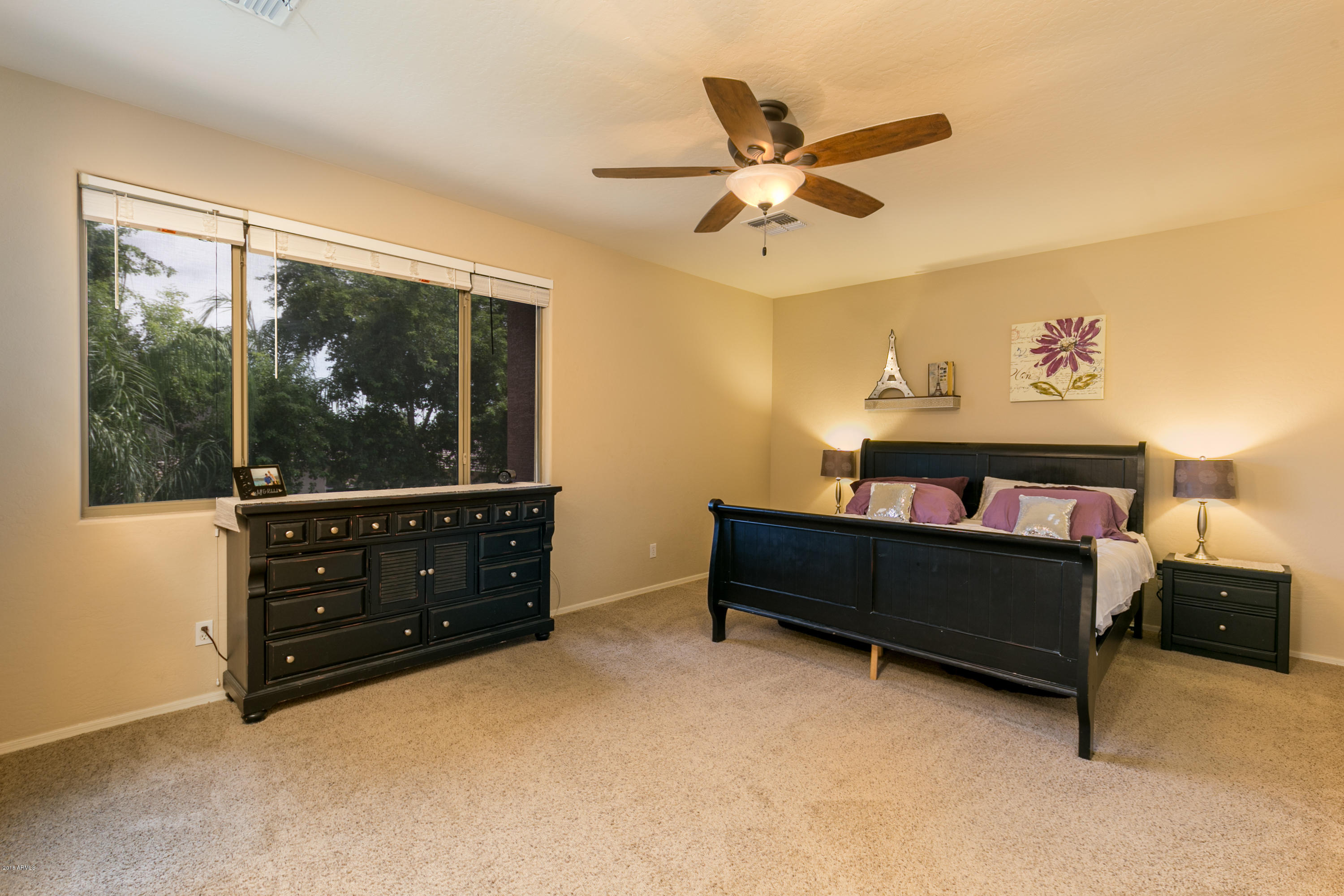 4033 East Reins Road Gilbert, AZ 85297 - Photo 9 of 16 Reins-20