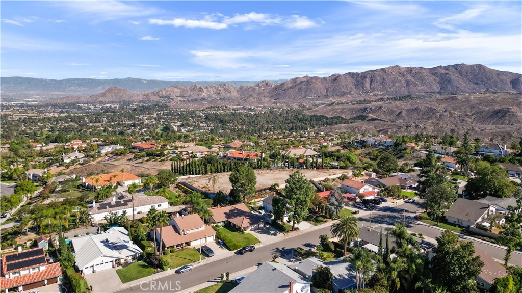 6204 Claridge Drive Riverside, CA 92506 - Photo 19 of 27